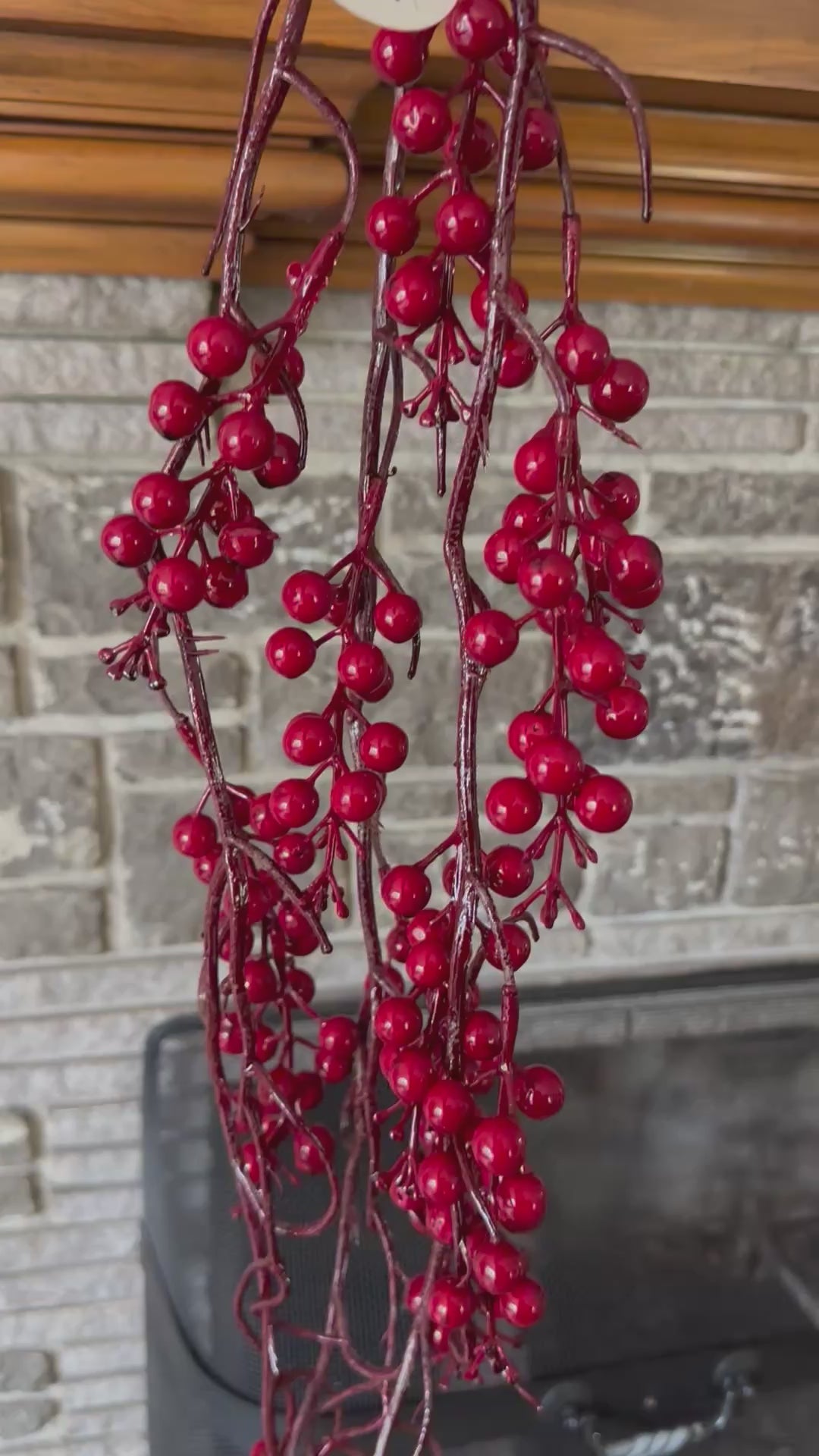 55" DRIPPING BERRY GARLAND