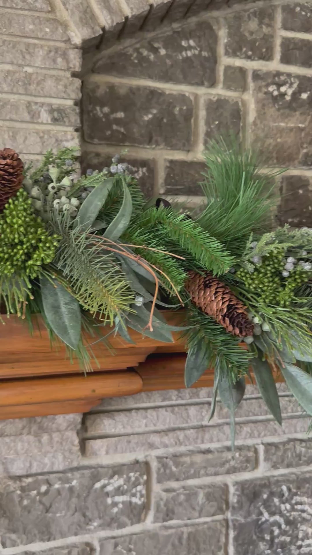 6’ Mixed Pine Cedar Laurel Garland Green