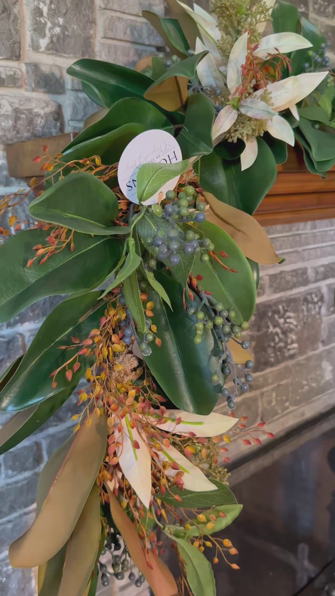 Magnolia Berry and Artemesia Garland