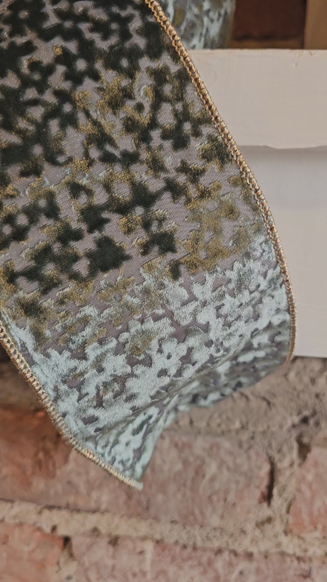 Velvet Sheer Gold Floral Clusters in Celadon