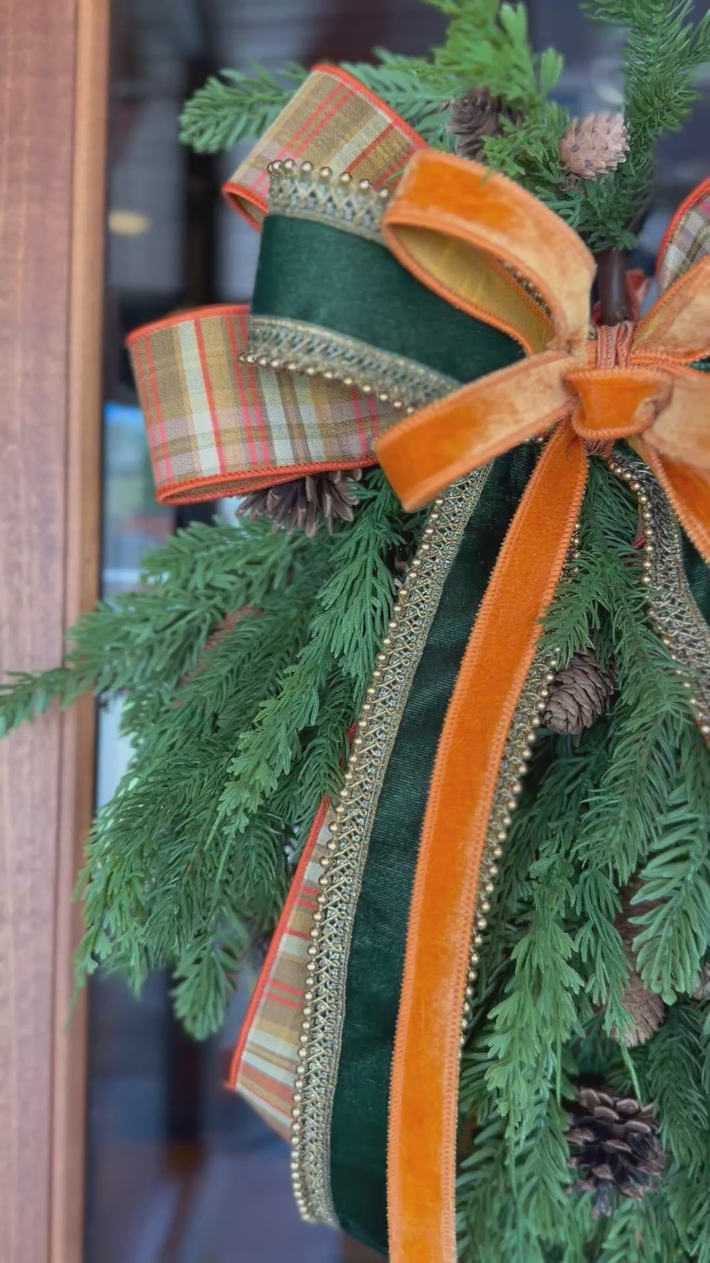 Noble Cedar and Bow Drop